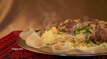 طريقة عمل المنسف الأردني باللبن الجميد.. اطيب والذ من المطاعم